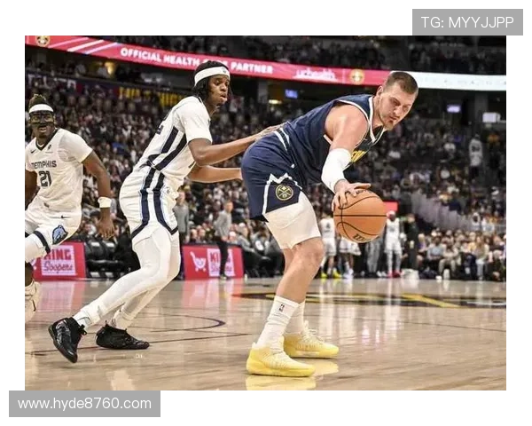 约基奇再创三双纪录 掘金豪取10连胜 约基奇再创三双纪录 掘金豪取10连胜